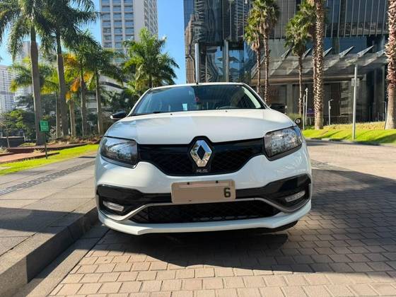 RENAULT SANDERO 2.0 16V HI-FLEX RS MANUAL RENAULT SANDERO 2.0 16V HI-FLEX RS MANUAL